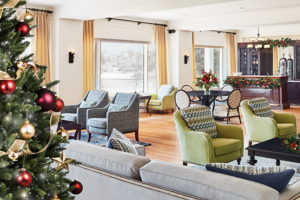 Christmas & Holiday Lodgin in Virginia's River Realm