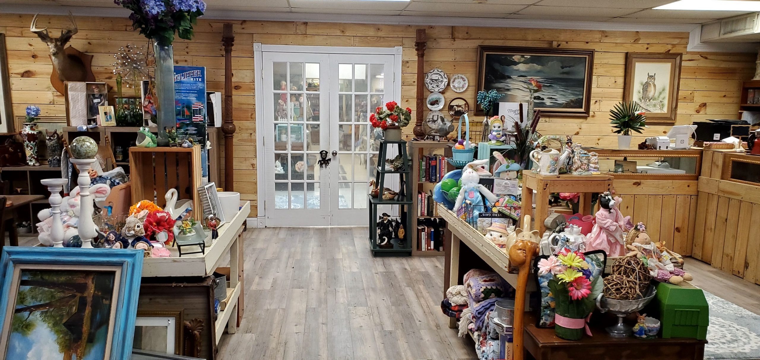 Where to go shopping in Lively, Virginia
