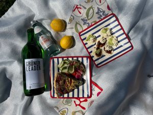 Perfect Picnic Foods in The River Realm